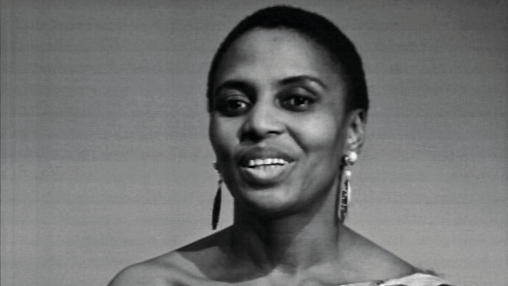 Mama Africa: Miriam Makeba!  DVD with bonus short Aces
